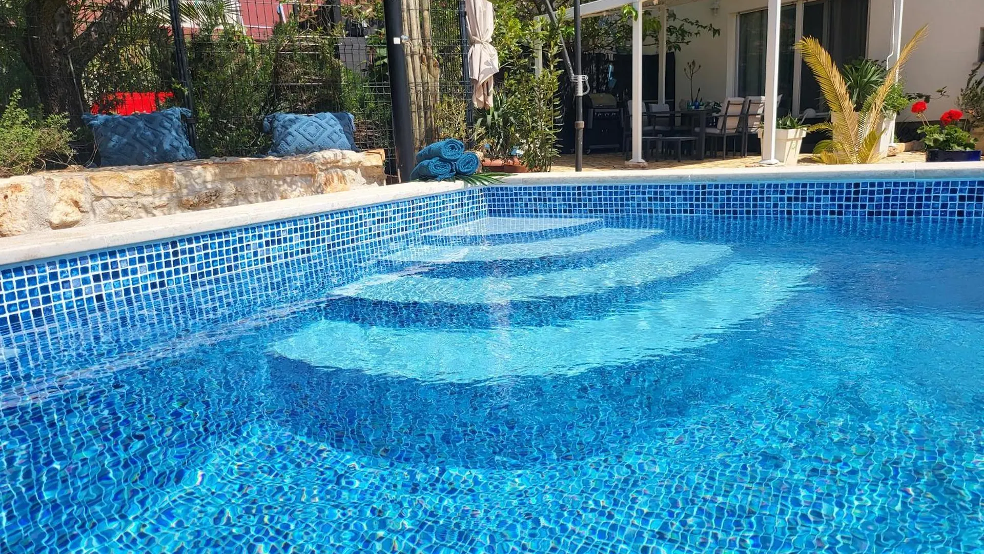 Villa Amore Radini With A Private Saltwater Pool And Dedicated Parking